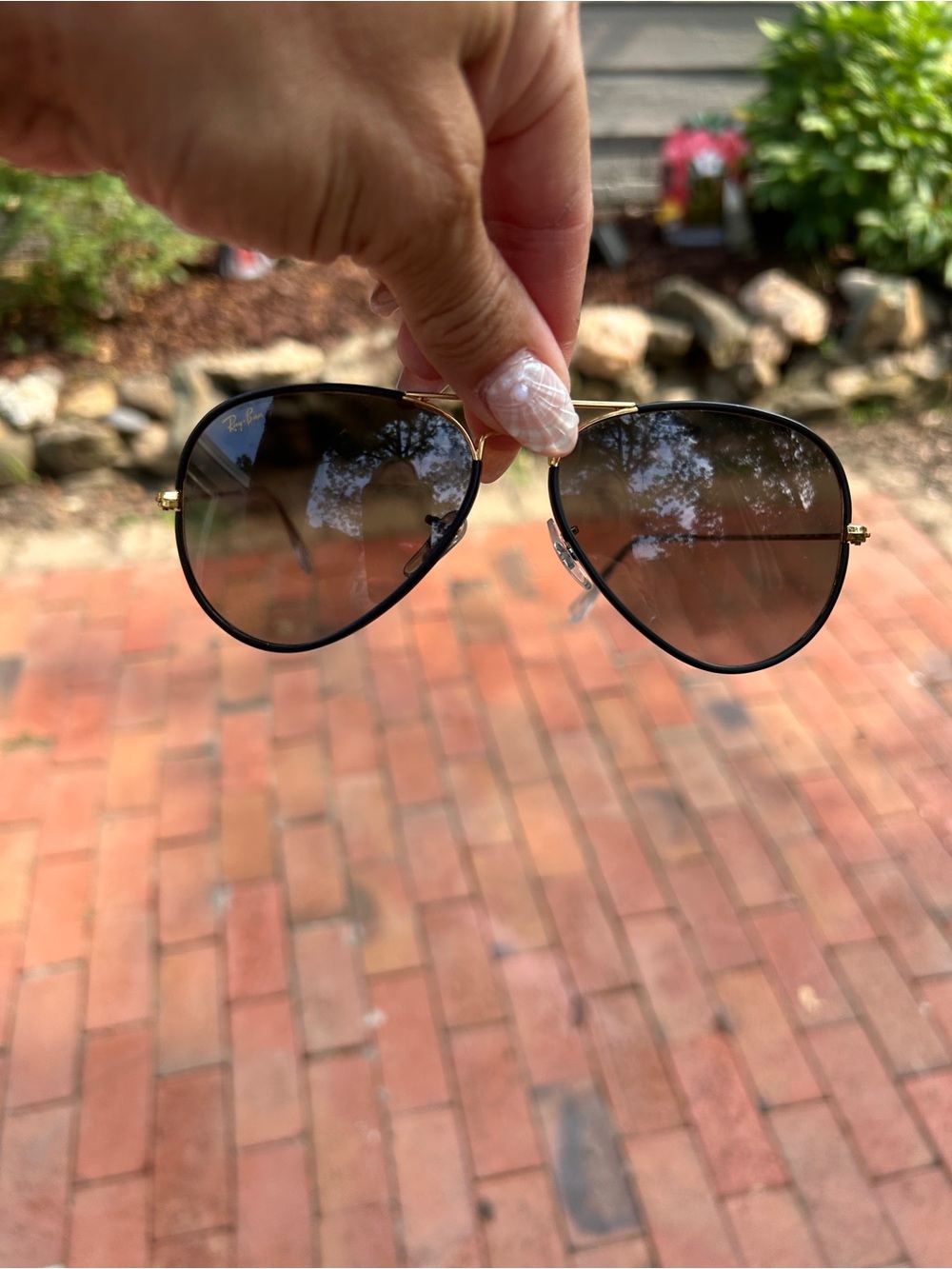 Ray-Ban Aviator Sunglasses - Black Frame with Brown Gradient Lenses